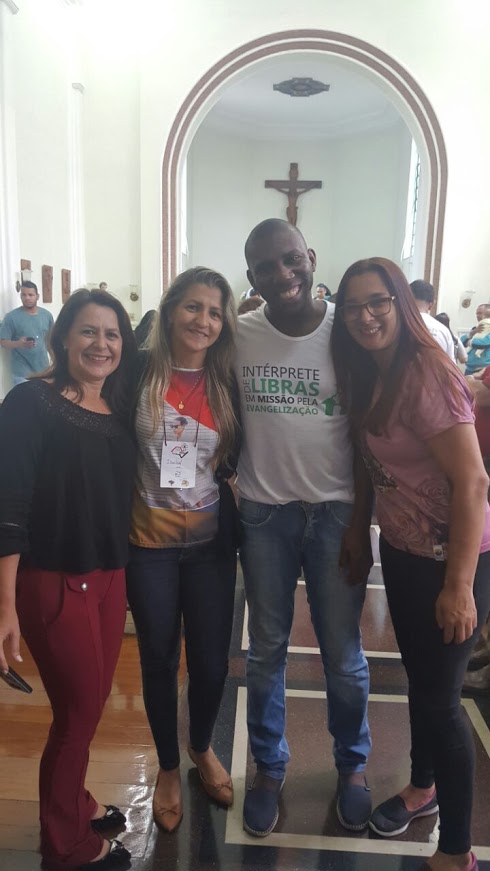 CRI do Paraná (Jane), Isabel de Macaé (RJ), Marcelo (CN dos Intérpretes) e Paula (CRI do RJ).