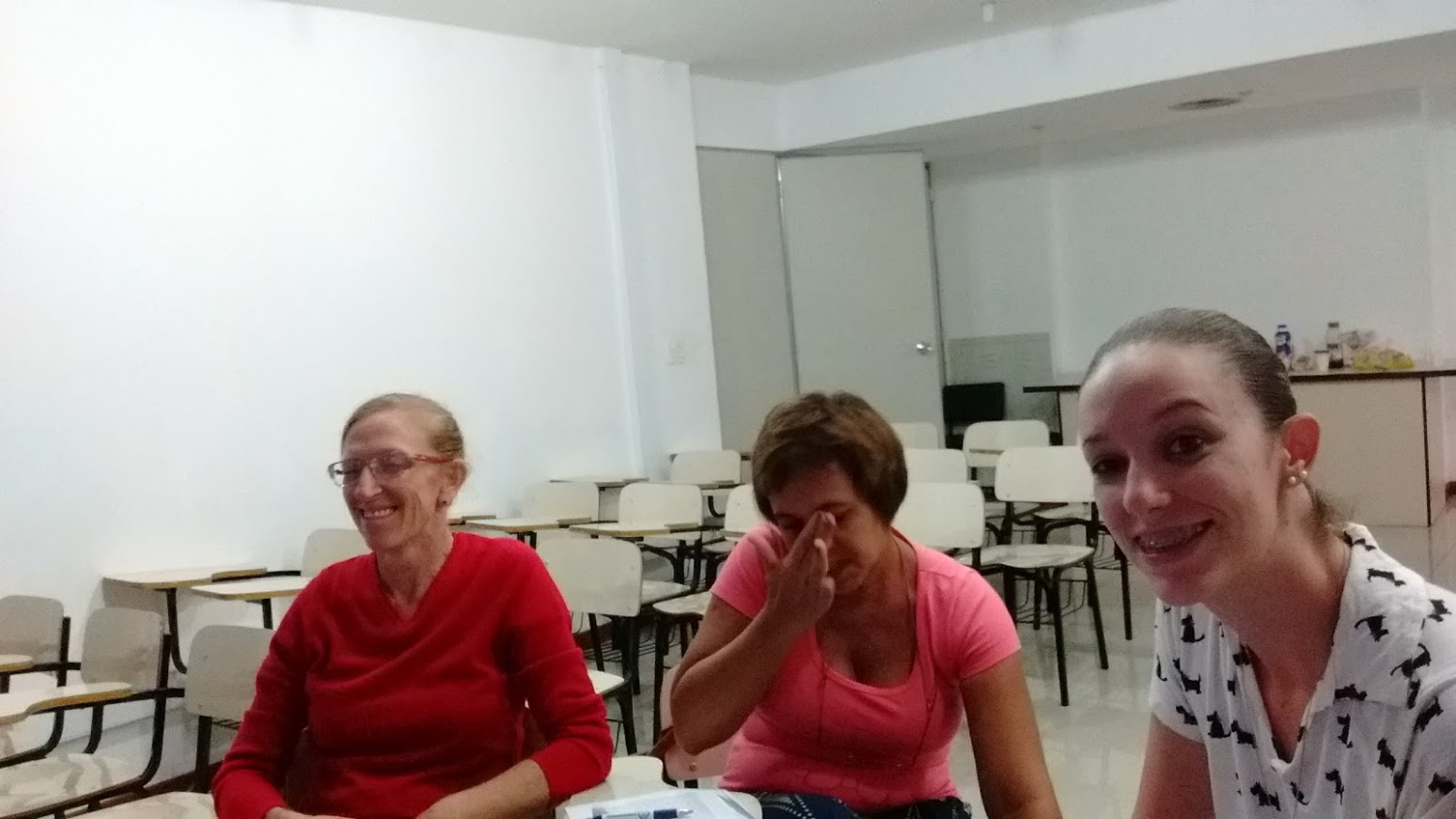 Esther, Margareth e Mariana participando da 2ª Reunião Mensal da Arquidiocese do Rio de Janeiro 