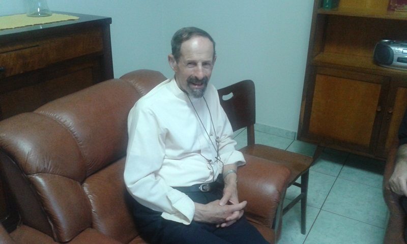 Uma das últimas aparições do saudoso padre Volmir, sacerdote surdo de Porto Alegre, RS.
