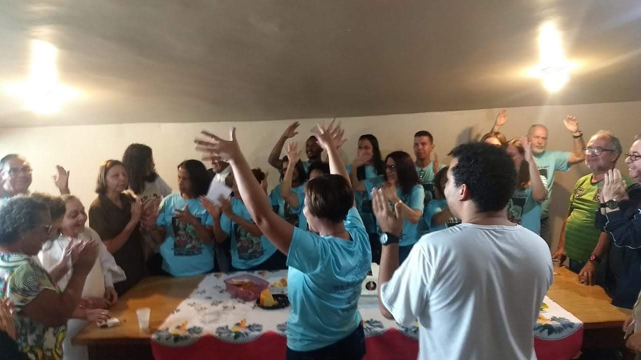 Oração e Parabéns pelos 22 anos de Caminhada de fé dos surdos na Comunidade do Méier, Zona Norte do Rio. 